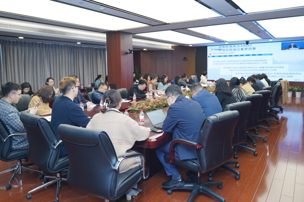 1616581184128056VCxF.jpg DSC09566.jpg